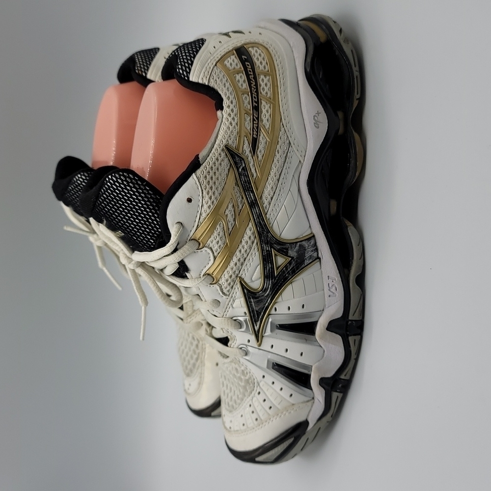 Mizuno wave tornado 7 womens size 8